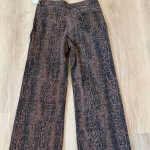 Woman’s Brown Snake Print Pants